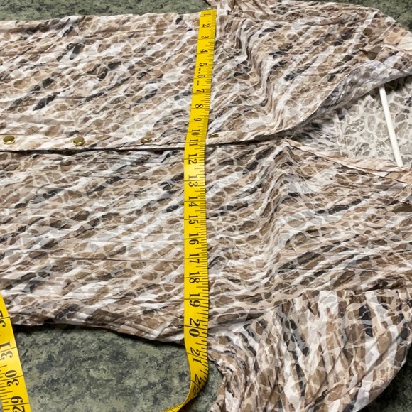 JM COLLECTION   blouse size 14  excellent condition with free camisole - Picture 8 of 11